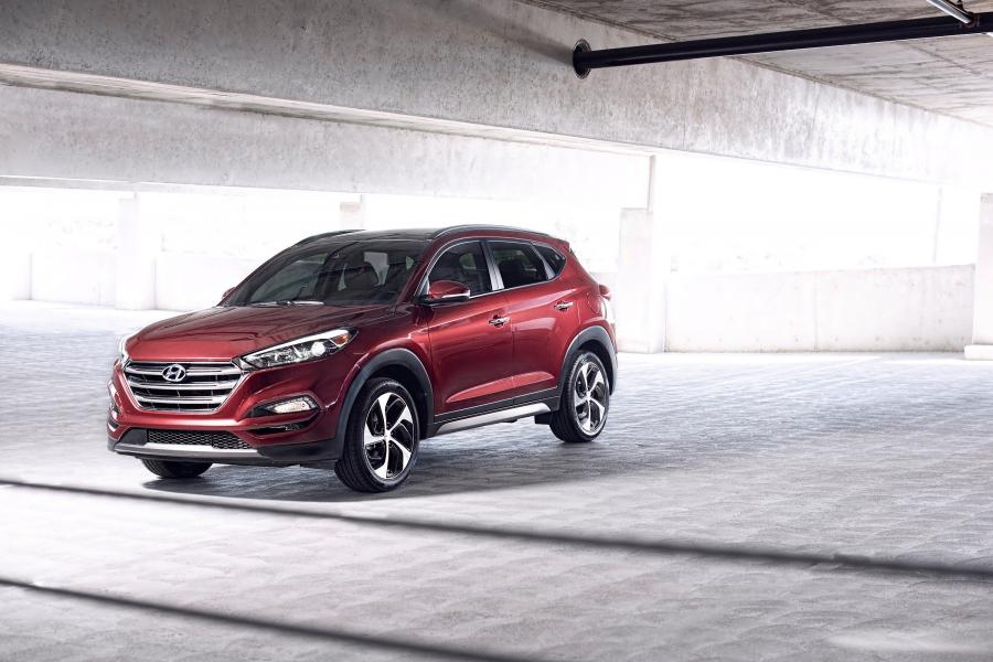  Hyundai Tucson 2015 года  (US) (фото 12 из 13)